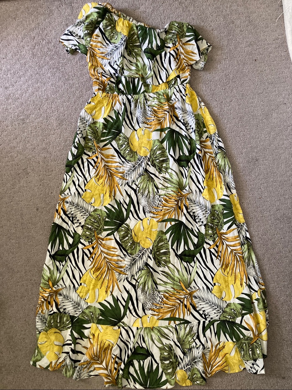 Abel The Label one-shoulder tropical leaf dress, Medium. - Picture 4 of 10